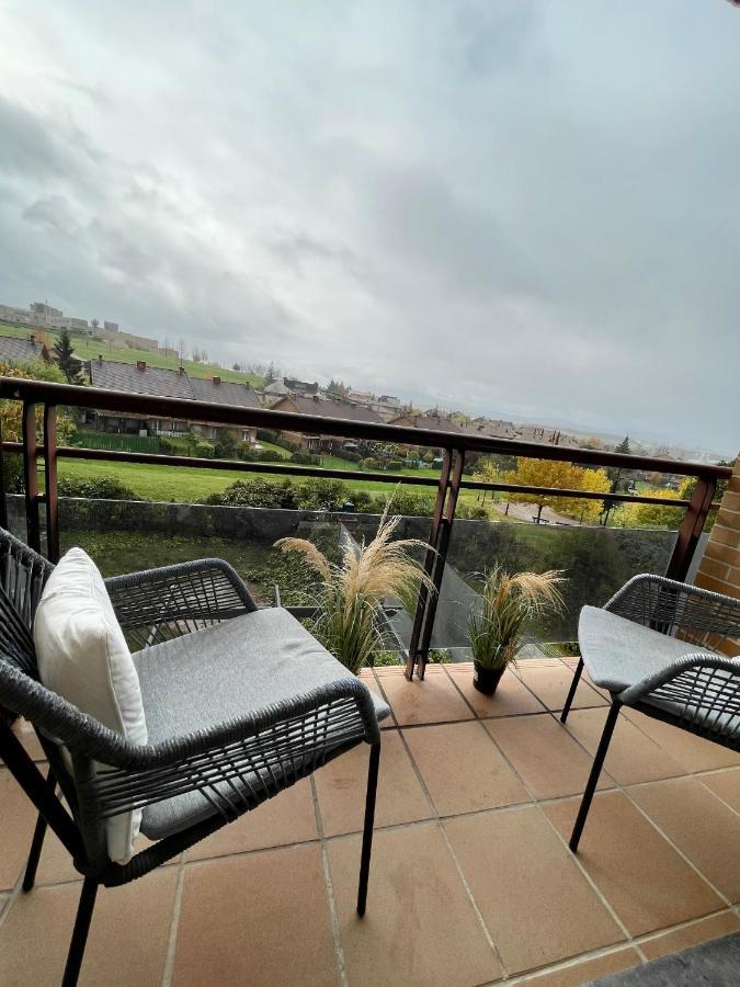 Gorraiz Estilosa Casa Golf Suites מראה חיצוני תמונה